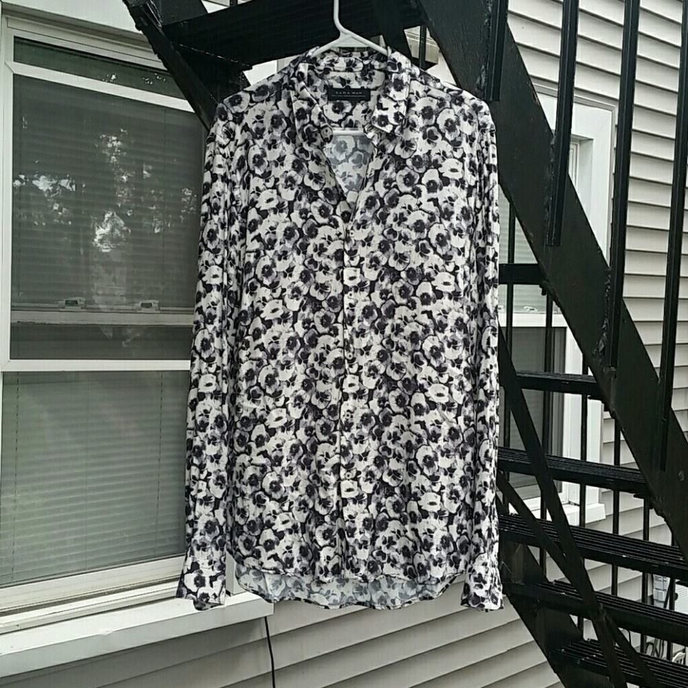 ZARA Floral Button-up